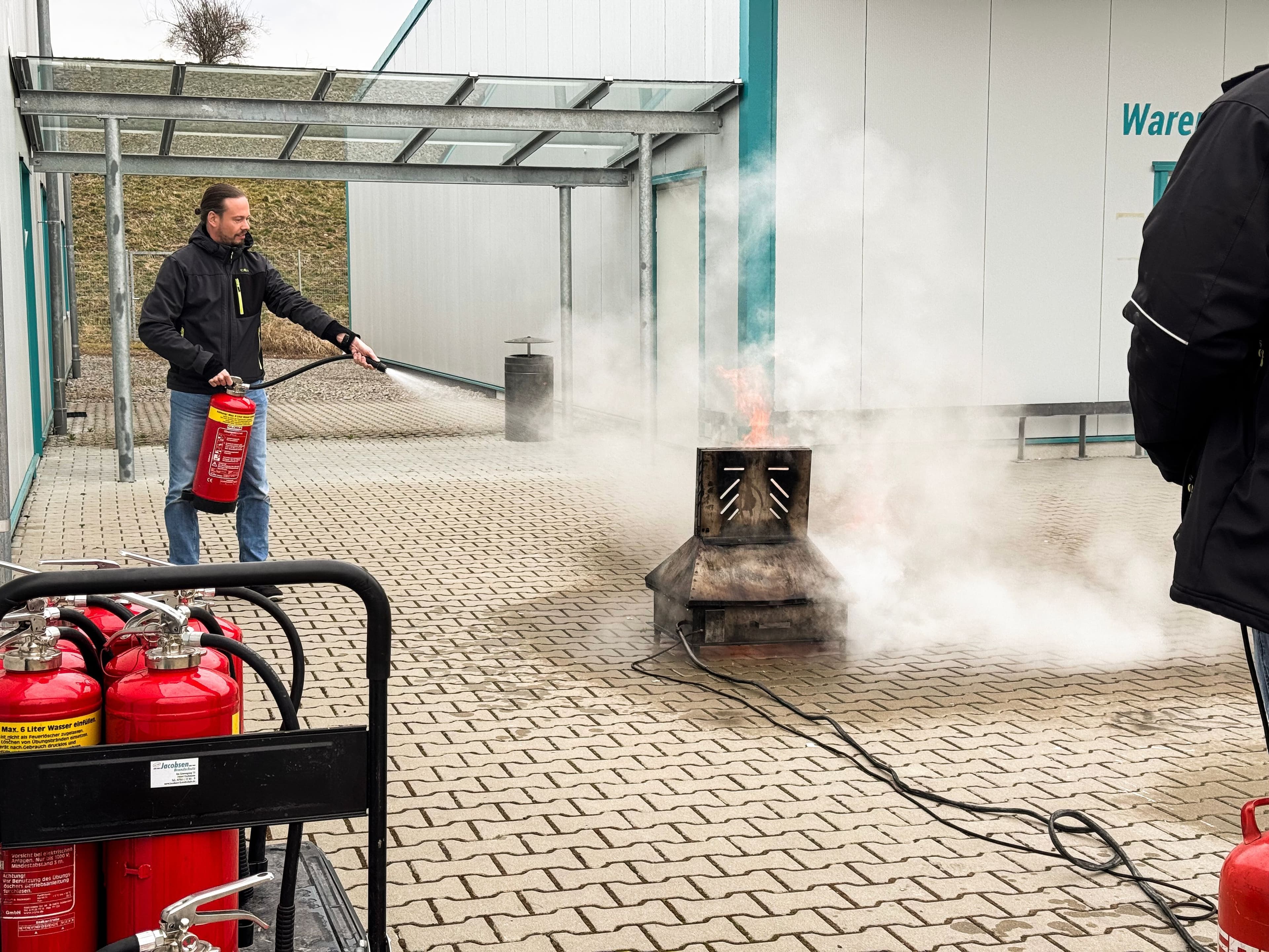 Brandschutzhelfer in Crailsheim ausgebildet