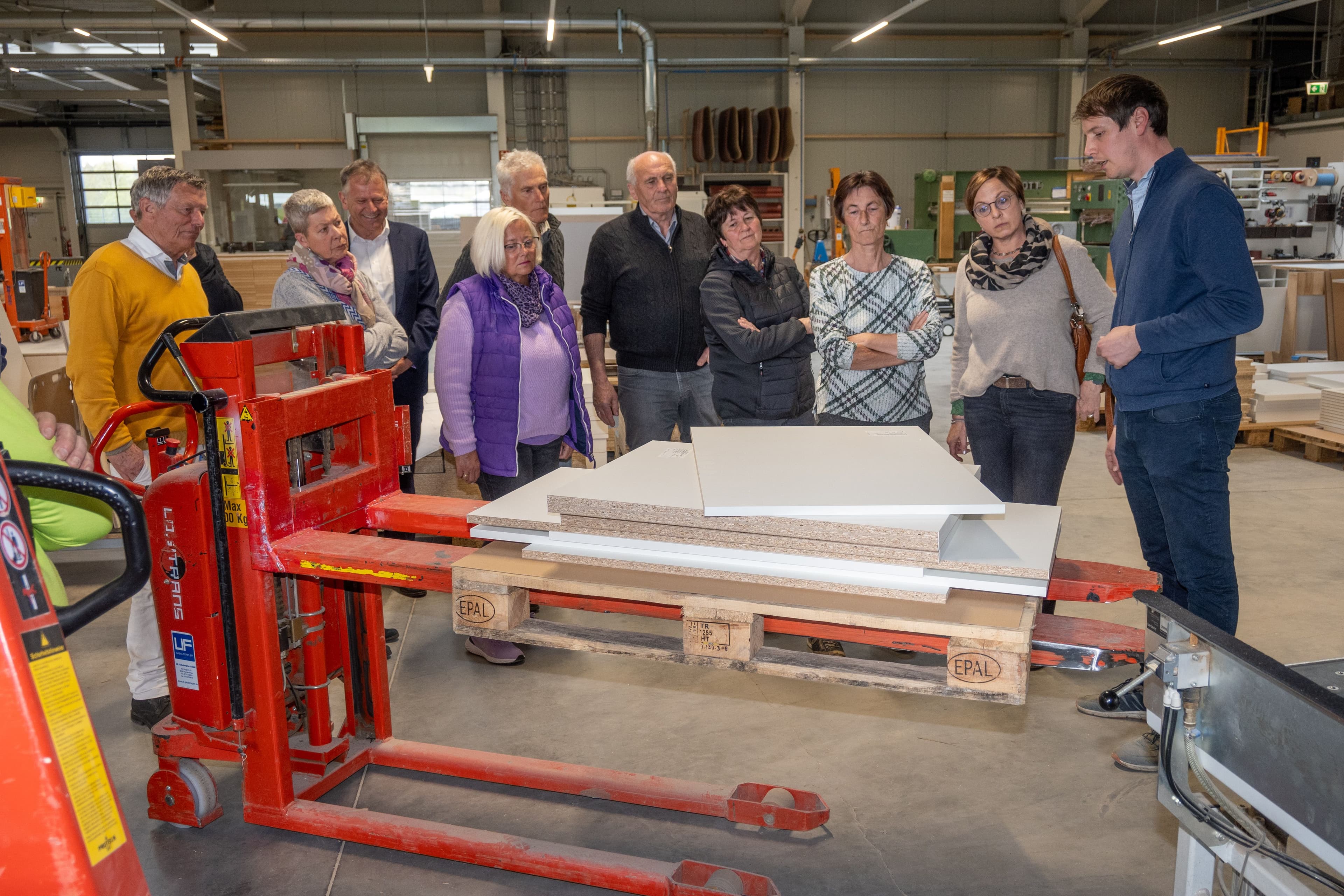 BUHMANN Objekteinrichtungen und Holztechnik - Zukunftsfähiger Neubau in Leutkirch