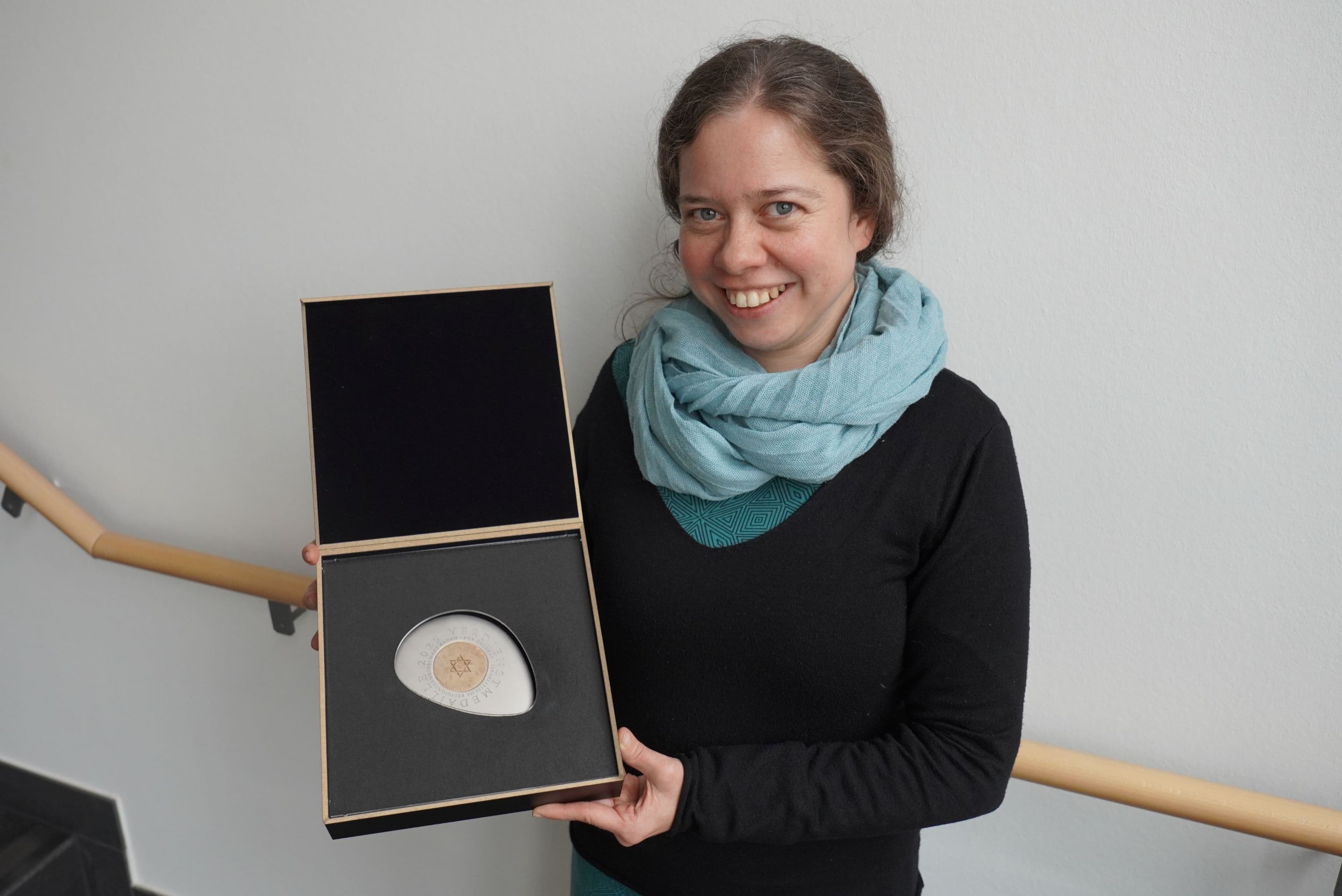 Lahr erhält Verdienstmedaille für Gurs-Engagement