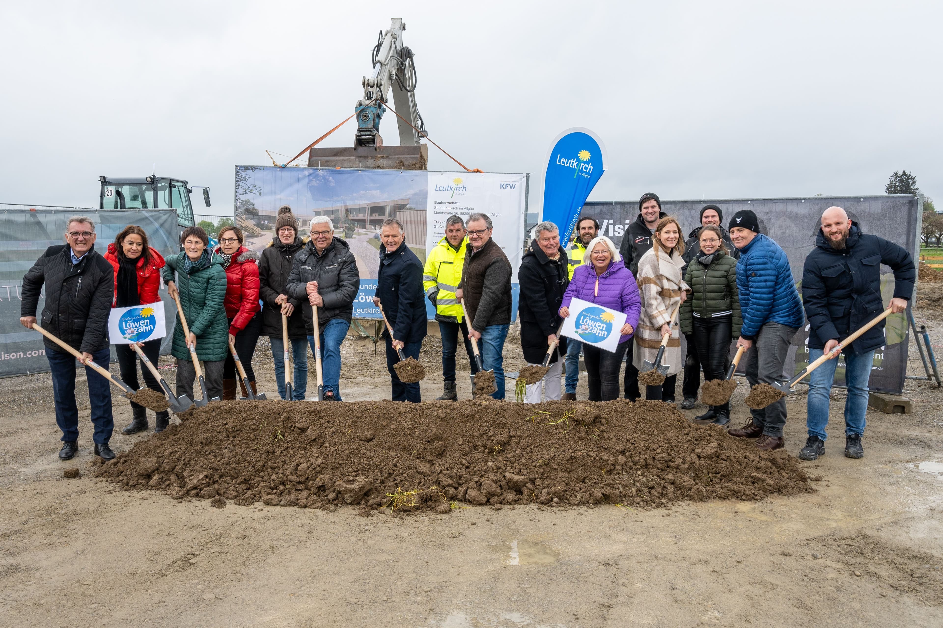 Spatenstich für Kindergarten „Löwenzahn“ in Leutkirch