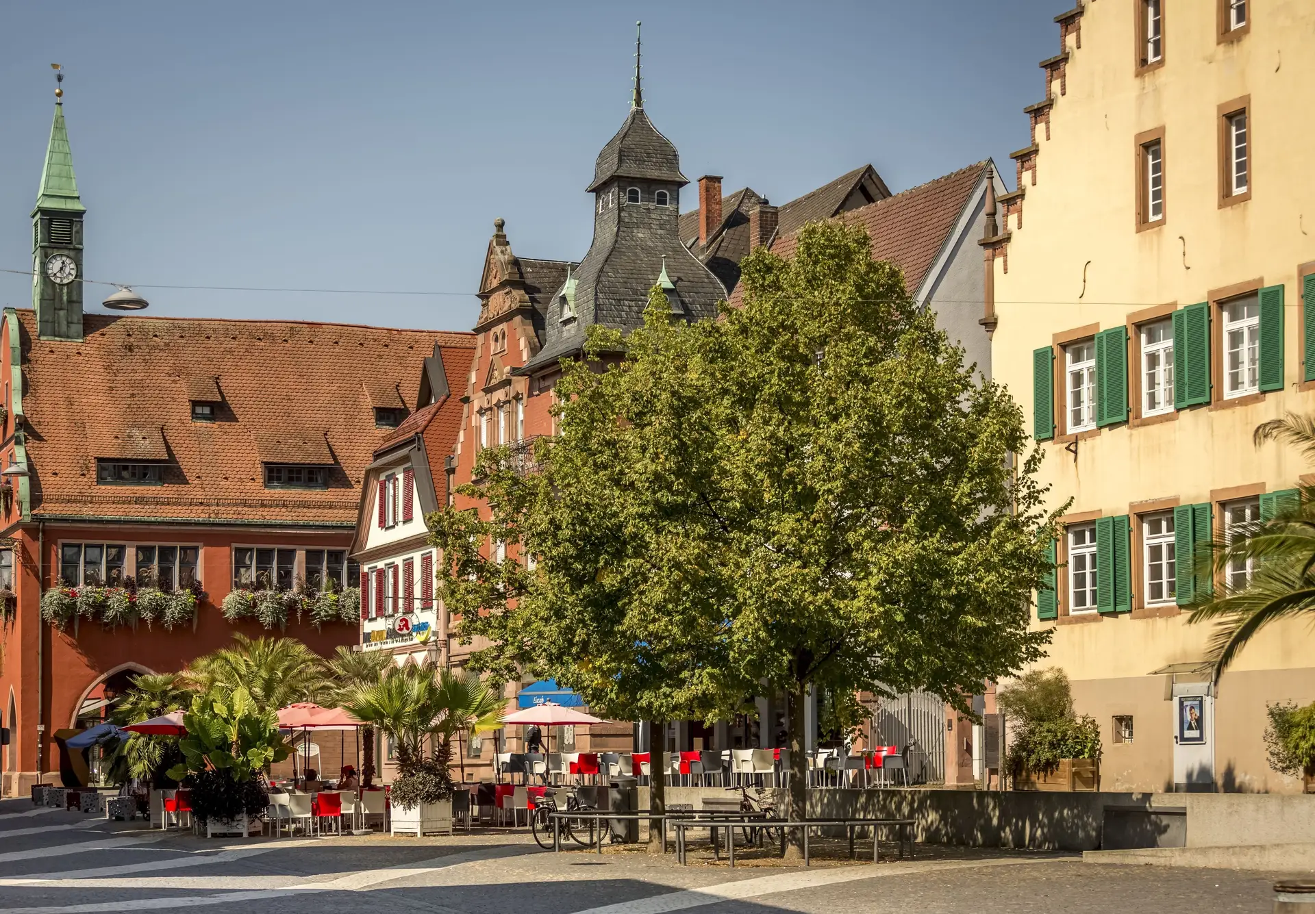 Lounge und Klassik: Musikalische Genüsse am Urteilsplatz